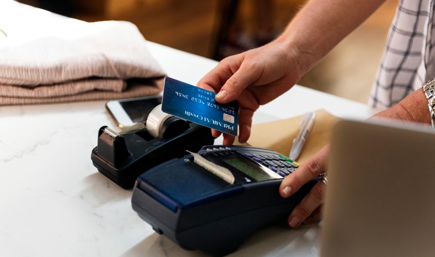 Should i buy a credit best sale card